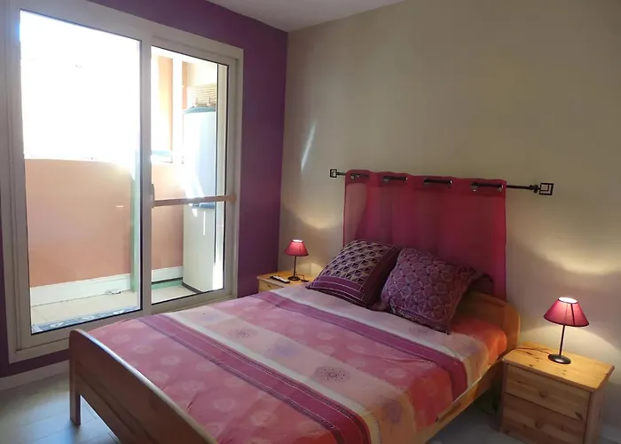 Les Pieds Dans L'eau 公寓